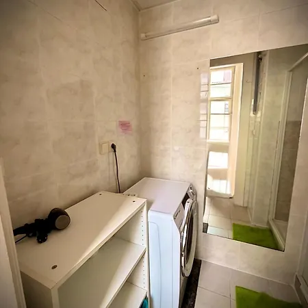 Just 3 Min Walk Old Town Center Private A